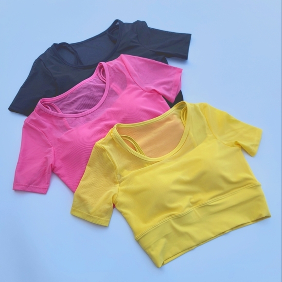 Pedigree Double Layered Mesh Crop Tee with Sports Bra Liner | Black - Picture 10 of 10